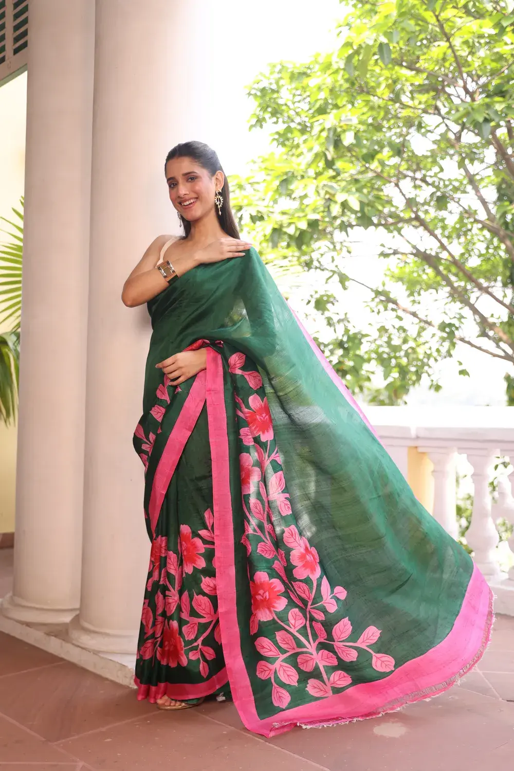 https://sudiptisarees.com/wp-content/uploads/2026/06/2-18.webp