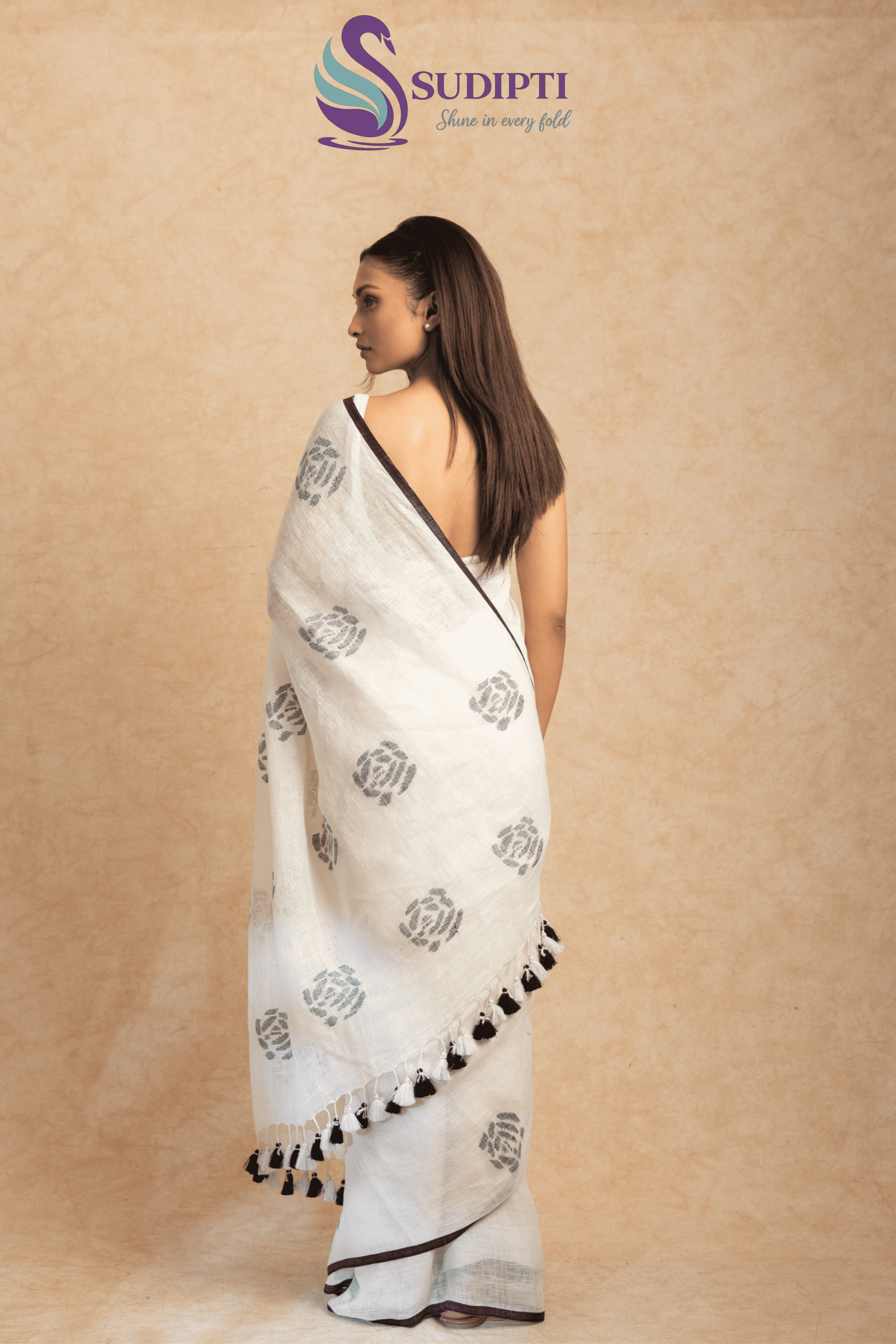 Shwetambara Linen Saree