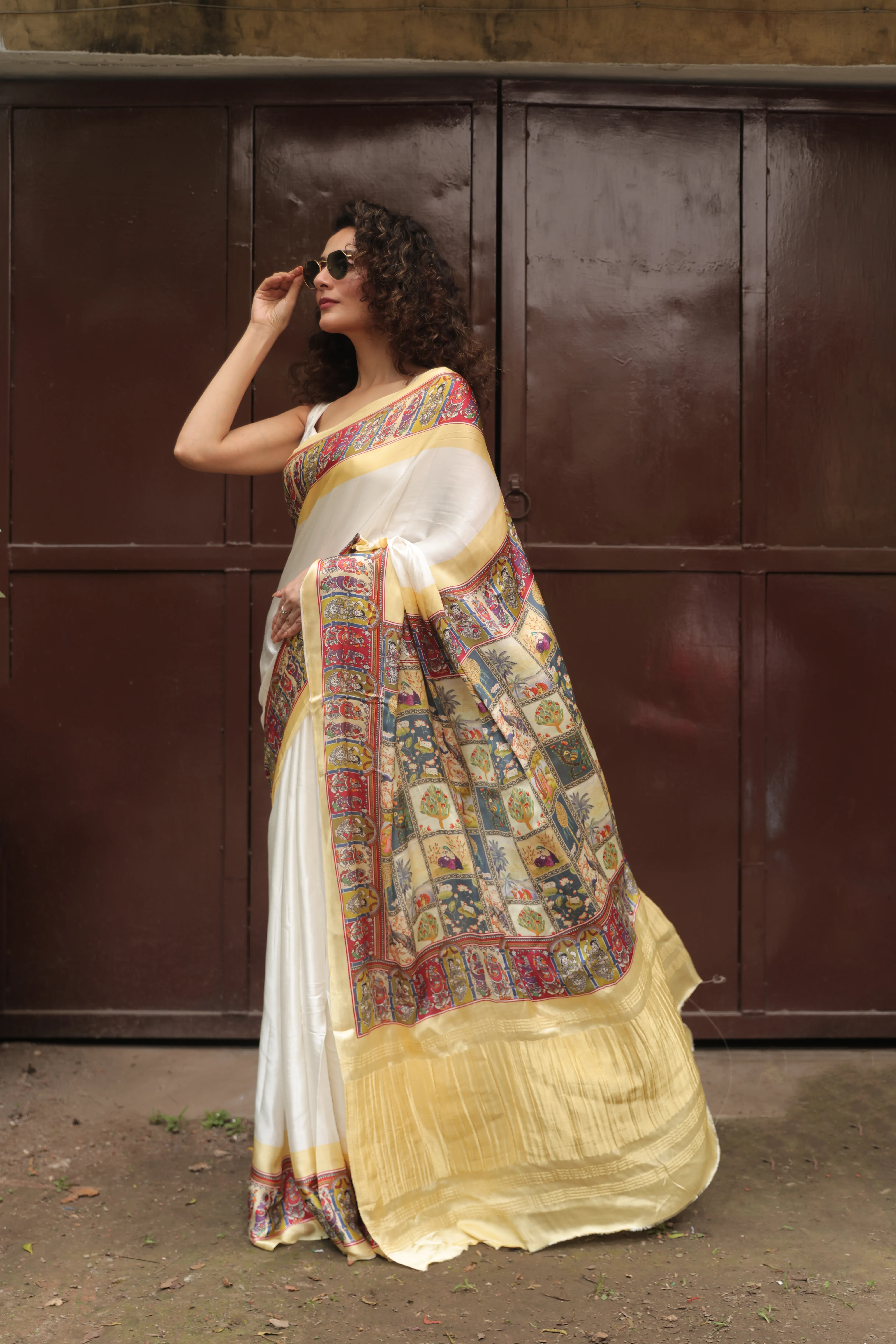 https://sudiptisarees.com/wp-content/uploads/2026/06/SUBH4386.webp