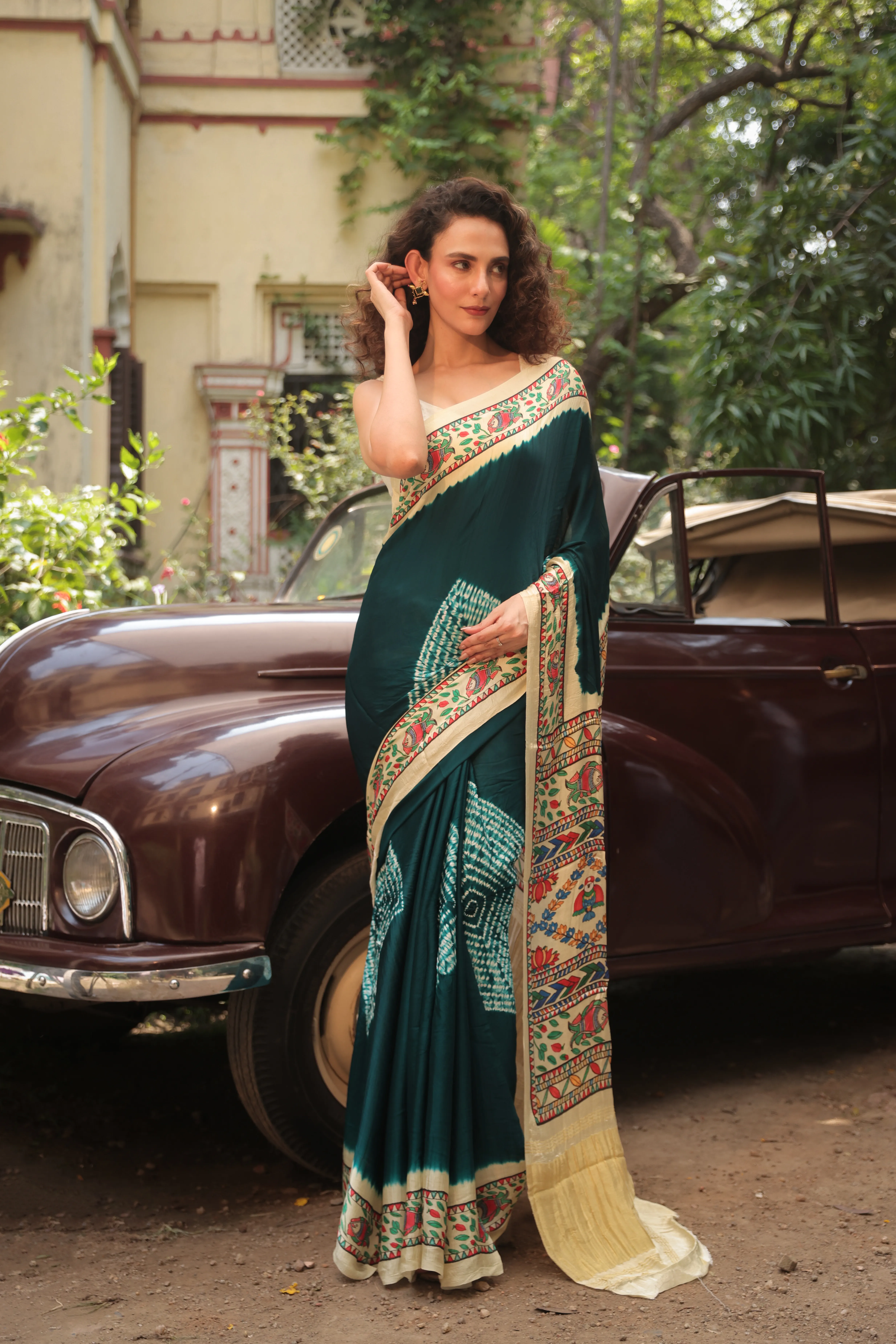 https://sudiptisarees.com/wp-content/uploads/2026/06/SUBH4415.webp