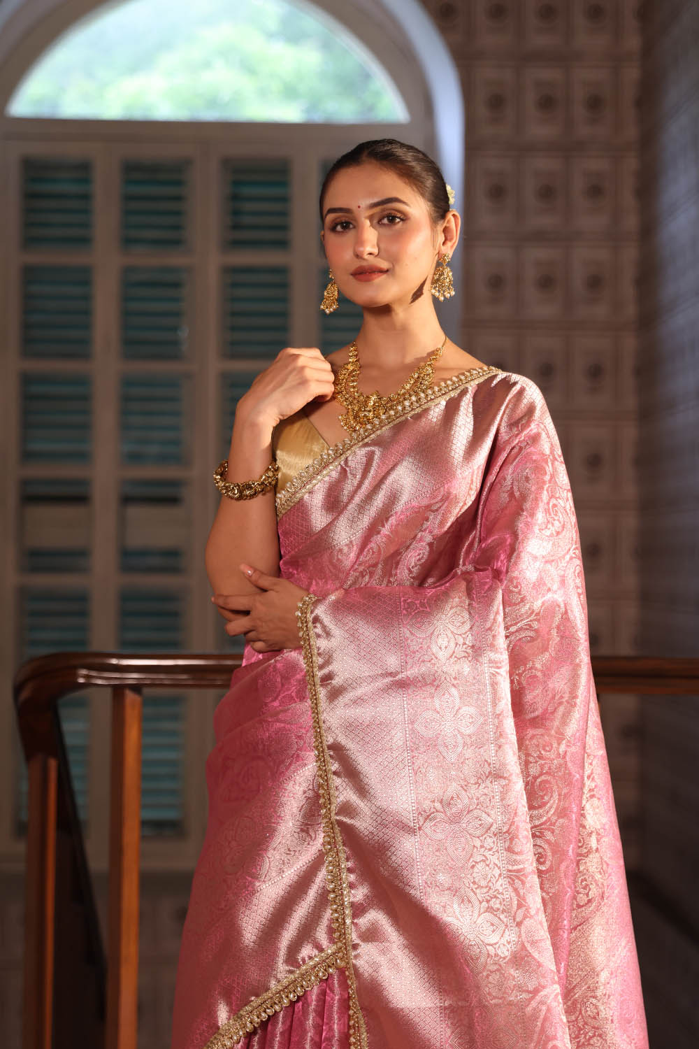 https://sudiptisarees.com/wp-content/uploads/2026/07/ss-1384.jpg