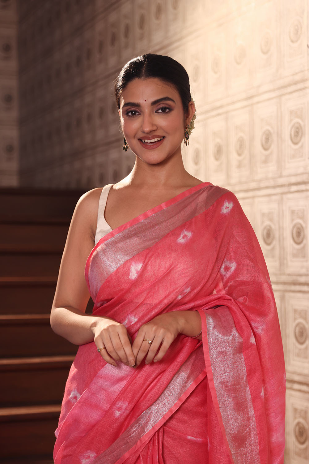 Coral Bloom Linen Saree With Bandhani Print