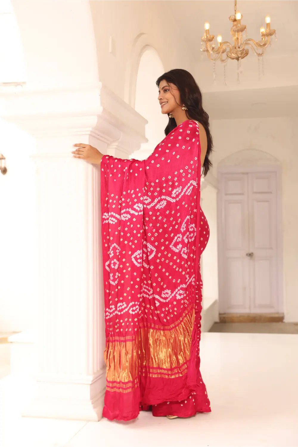 Pink Bandhani Silk Saree With Tissue Pallu