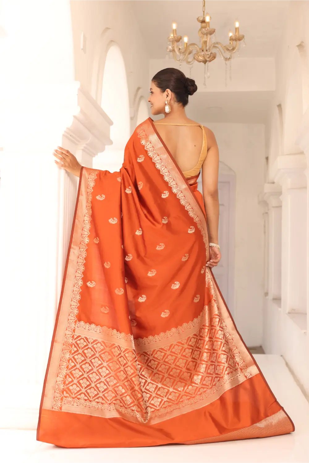 https://sudiptisarees.com/wp-content/uploads/2026/08/ss-777.webp