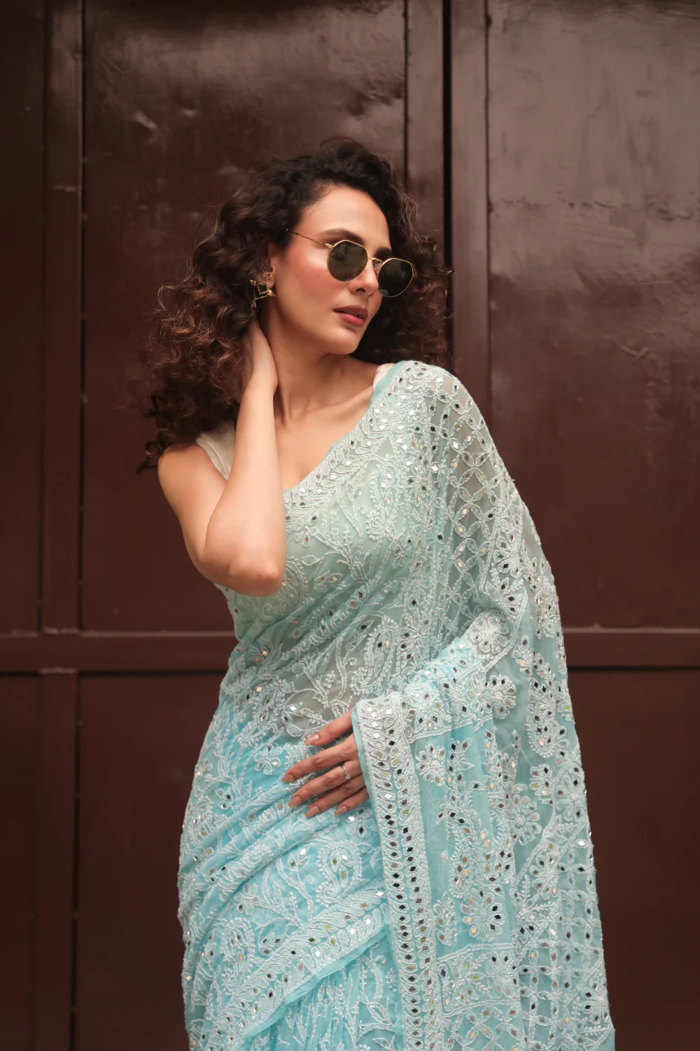 https://sudiptisarees.com/wp-content/uploads/2026/10/SUBH4373_resized.webp