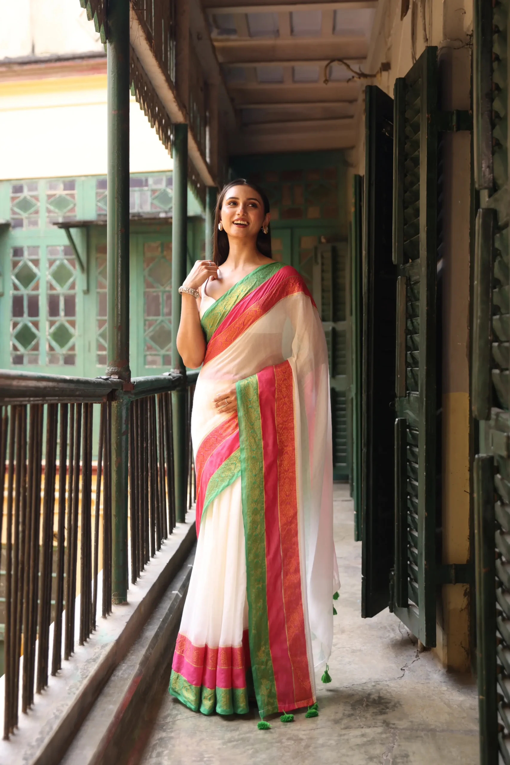 White Mul Saree With Pink & Green Border